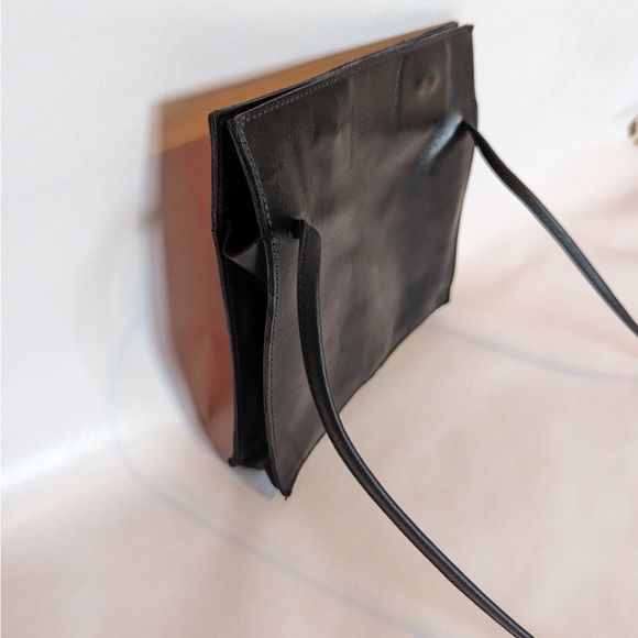 orange patch crossover purse - Picture 4 of 5